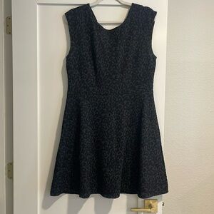 Black leopard lift dress